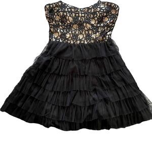 Junior’s Mini  Lace  Dress
